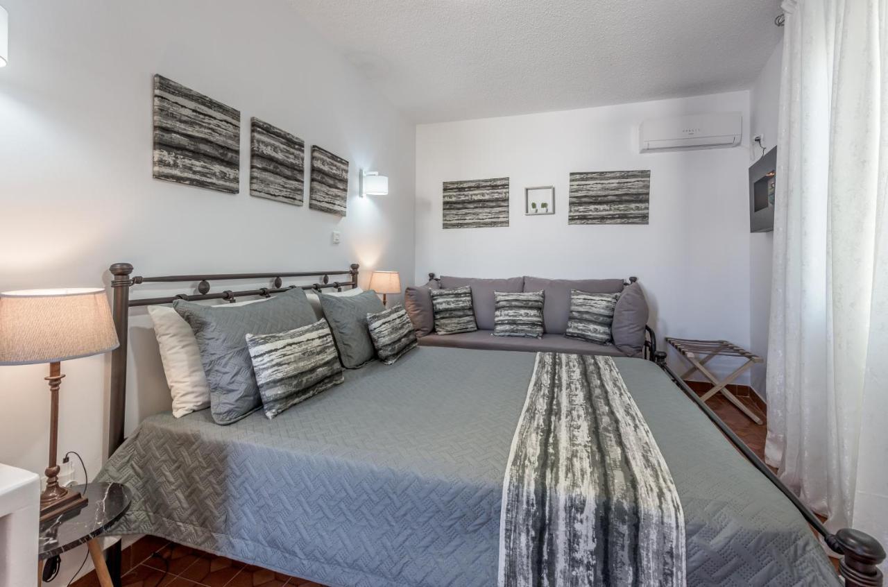 Milos Inn Adamantas  Ngoại thất bức ảnh